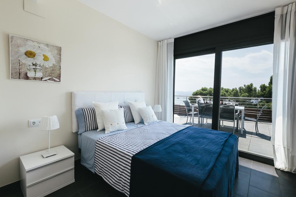 Vista Roses Mar - El Moli Apartment Стая снимка